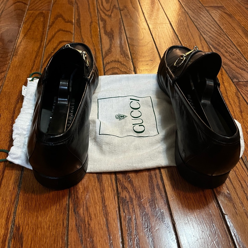 Gucci Black Leather Loafers with Gold Plated Buckles - Picture 3 of 7